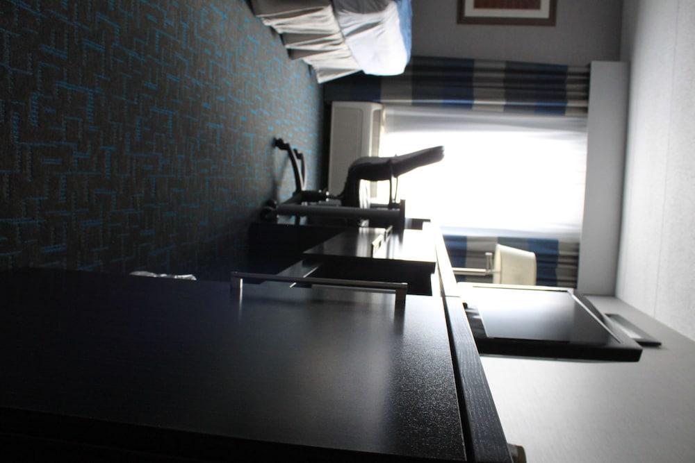 Holiday Inn Express Janesville-I-90 & Us Highway 14 By Ihg Extérieur photo