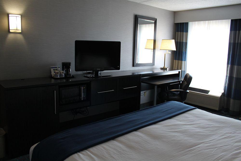 Holiday Inn Express Janesville-I-90 & Us Highway 14 By Ihg Extérieur photo