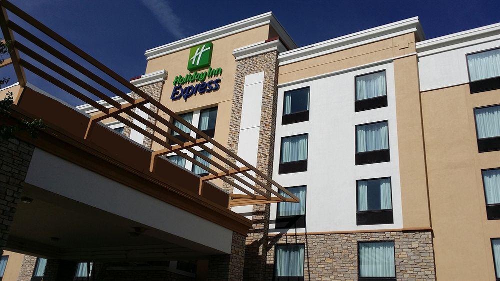 Holiday Inn Express Janesville-I-90 & Us Highway 14 By Ihg Extérieur photo